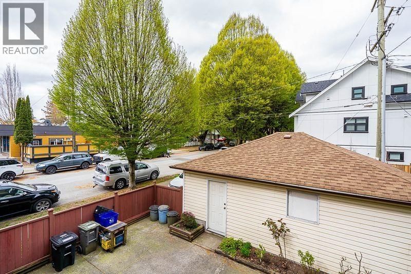 3947 Knight Street Property Photo 16