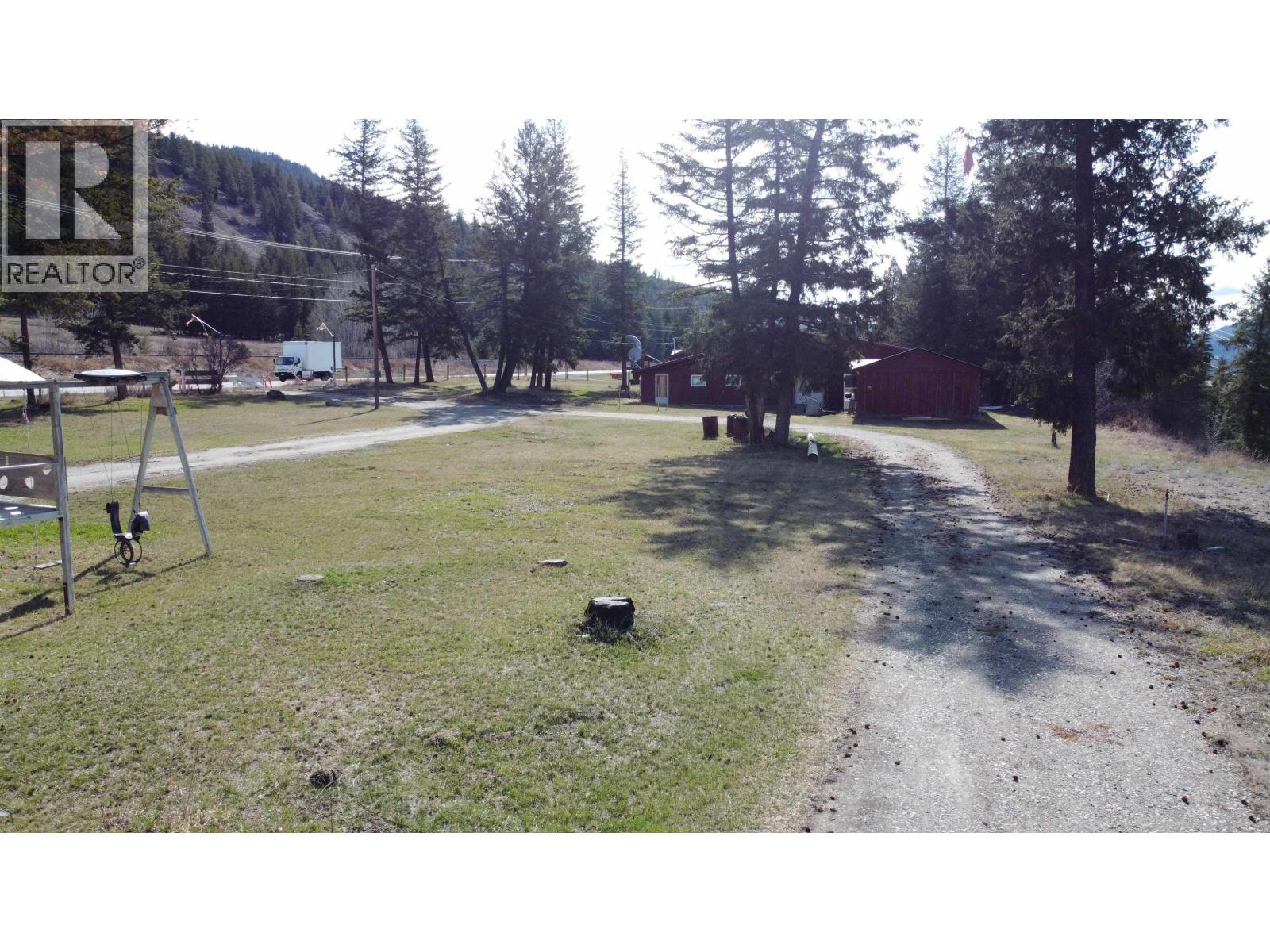 10870 N 97 Highway Property Photo 5
