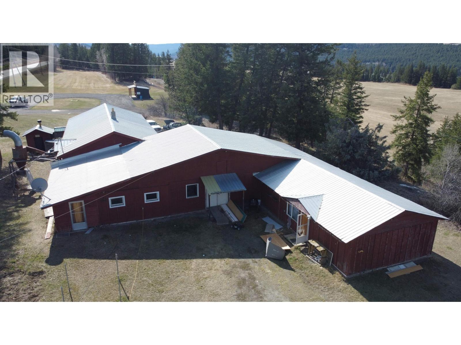 10870 N 97 Highway Property Photo 9