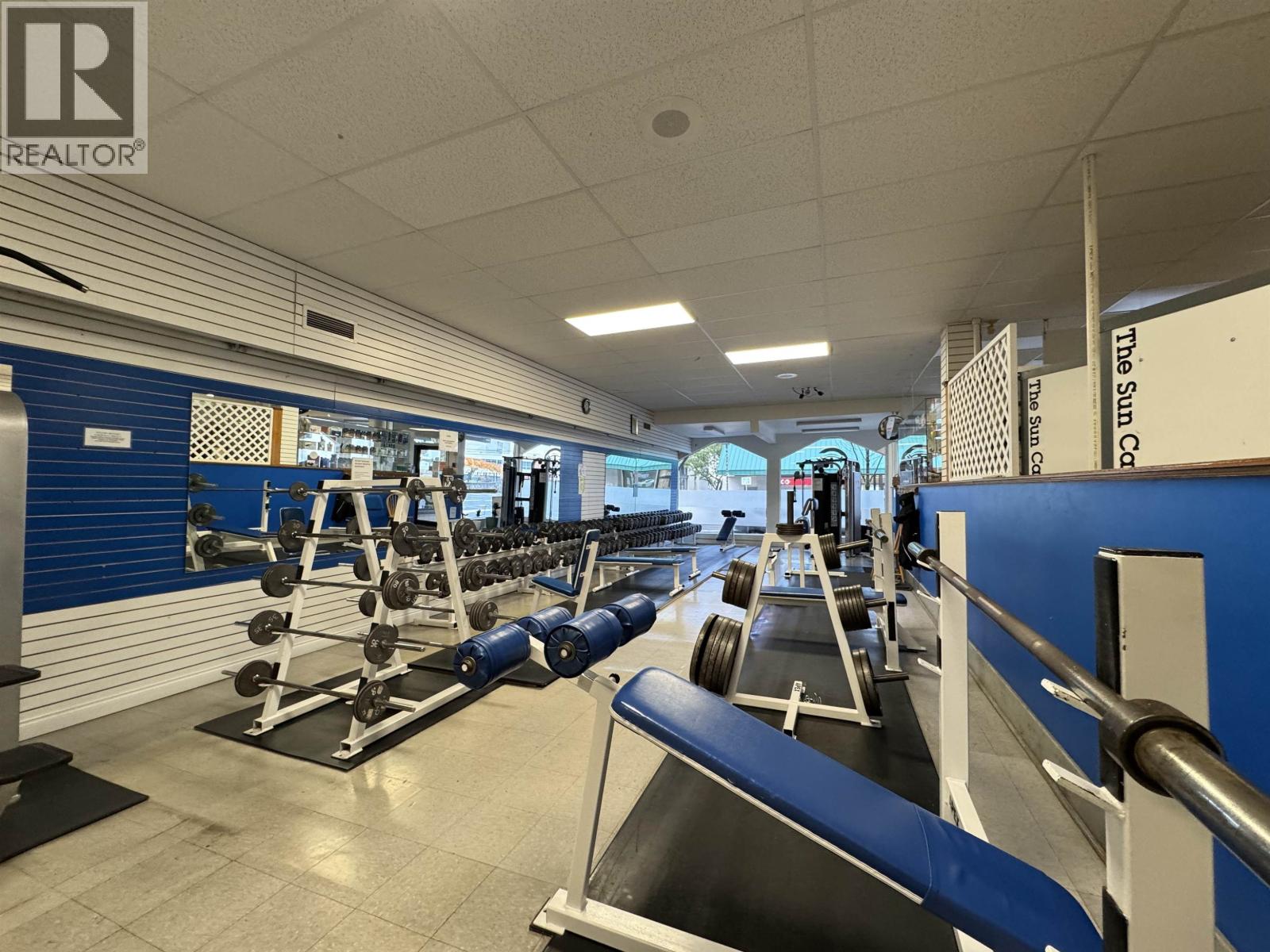 501 W 3rd Avenue Property Photo 21