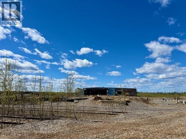 Mile 294 & 295 Alaska Highway Property Photo 4