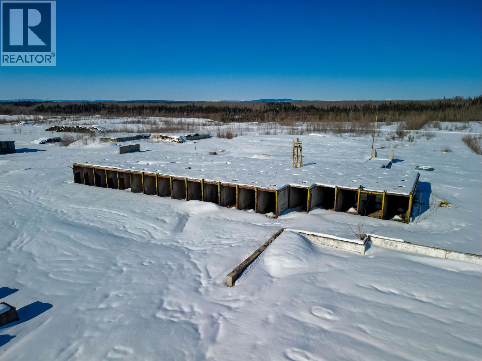Mile 294 & 295 Alaska Highway Property Photo 28