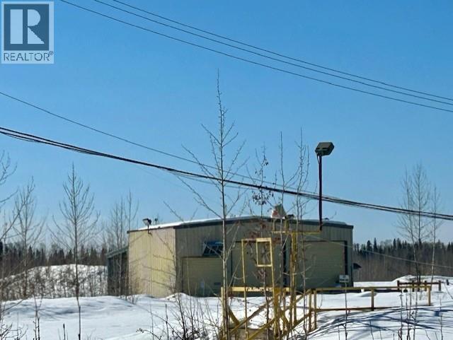 Mile 294 & 295 Alaska Highway Property Photo 32