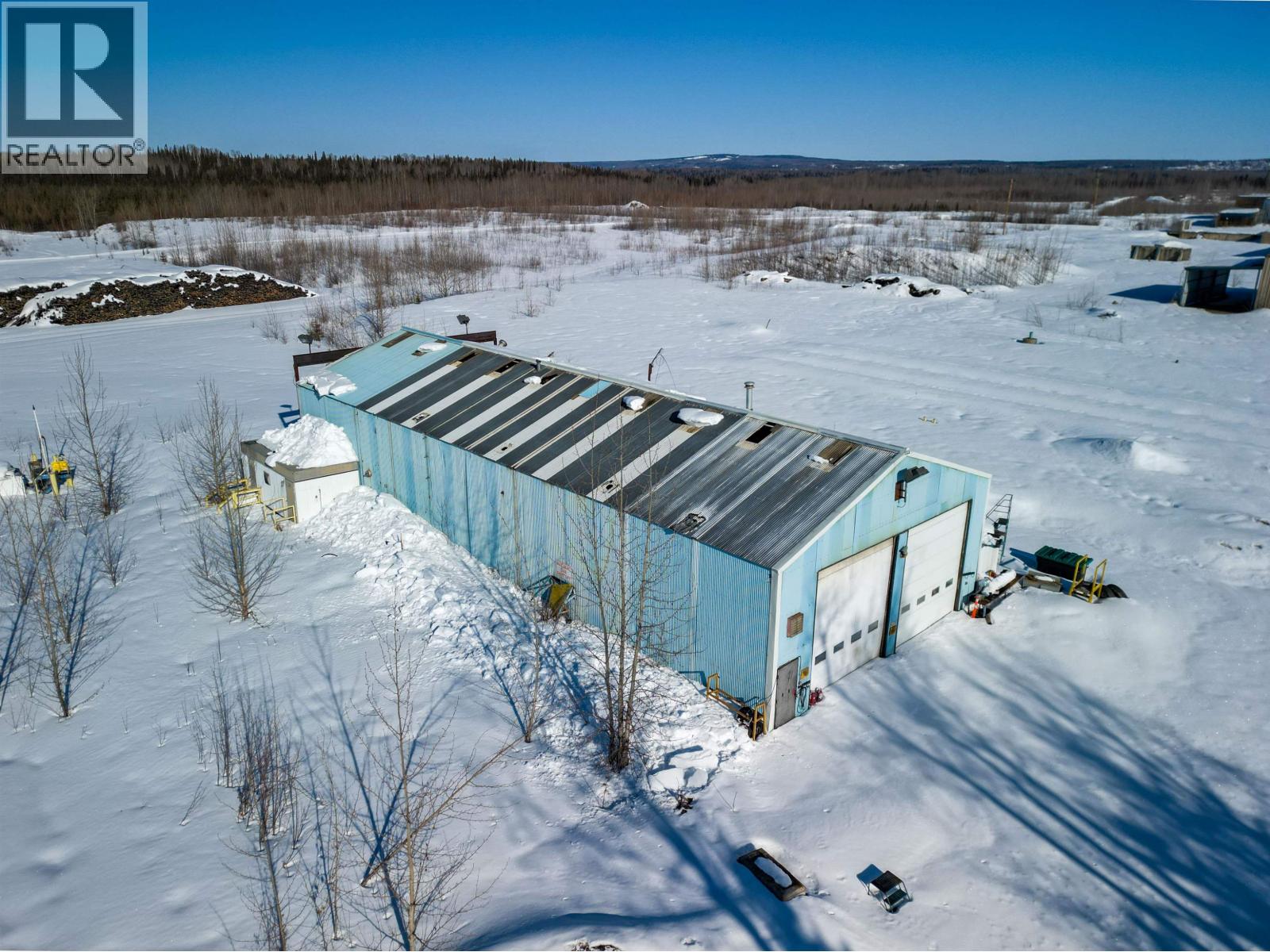 Mile 294 & 295 Alaska Highway Property Photo 34