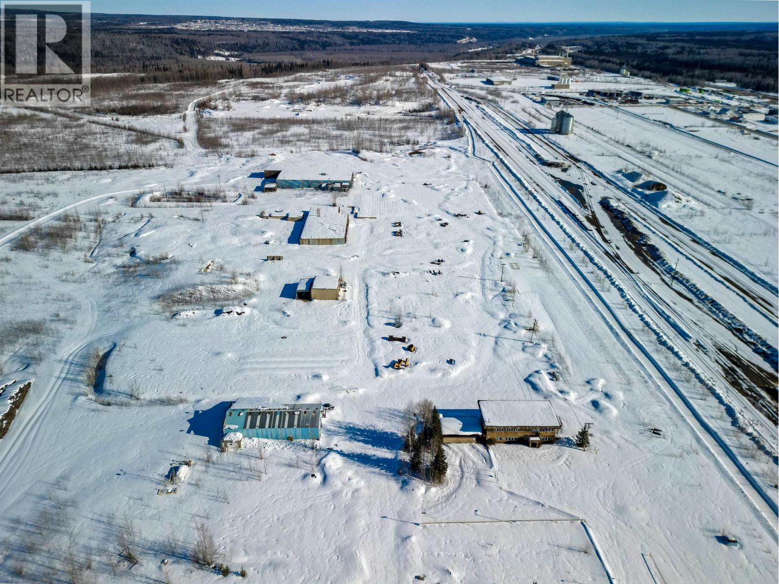 Mile 294 & 295 Alaska Highway Property Photo 35