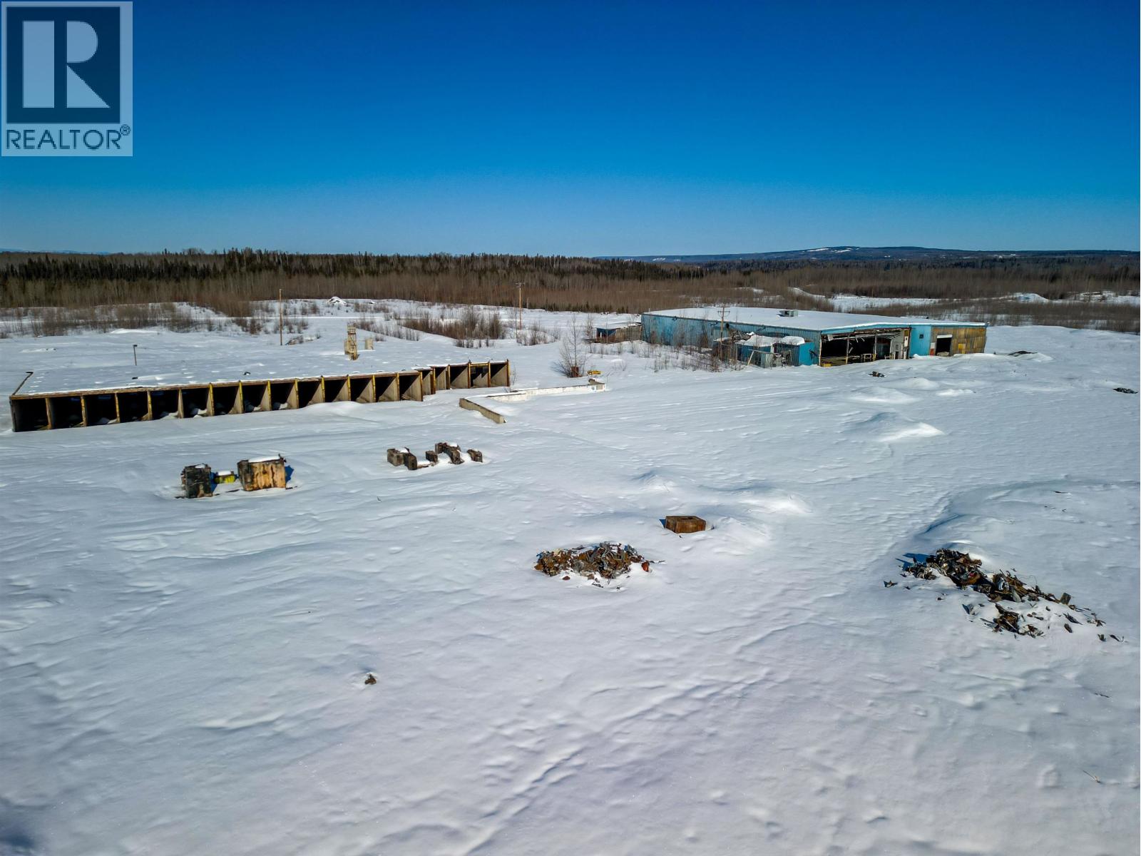 Mile 294 & 295 Alaska Highway Property Photo 37