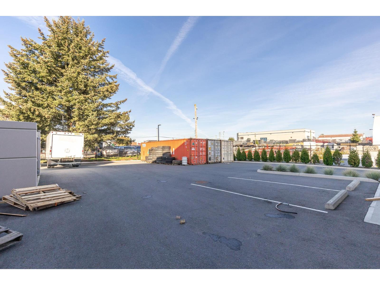 2105 Carpenter Street Property Photo 15