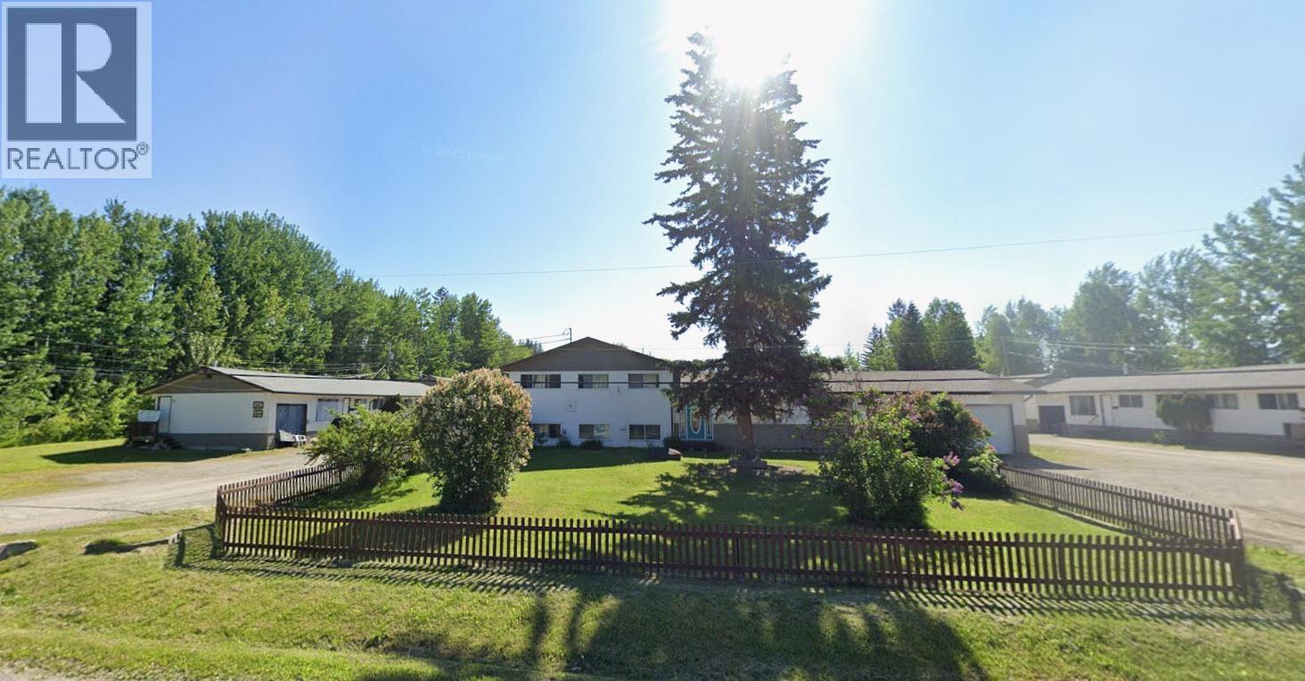 1472 ARBUTUS ROAD
