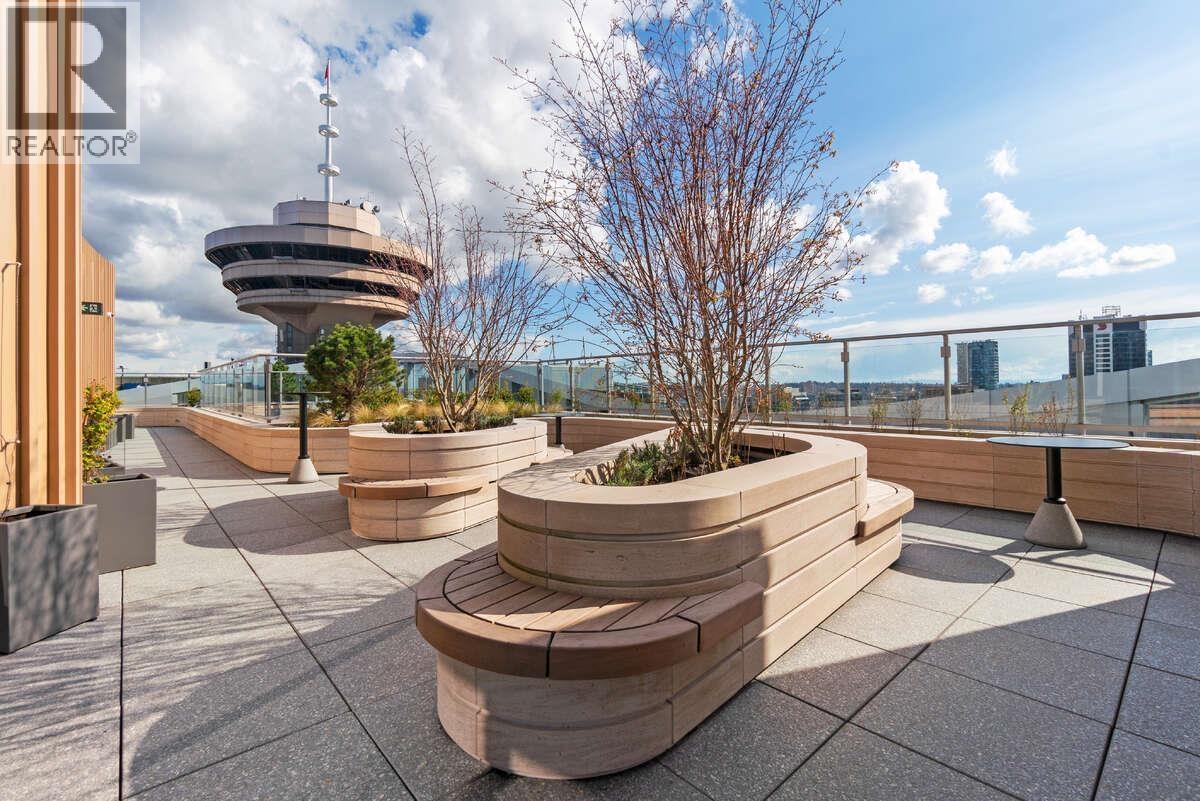 320 Granville Street Property Photo 40