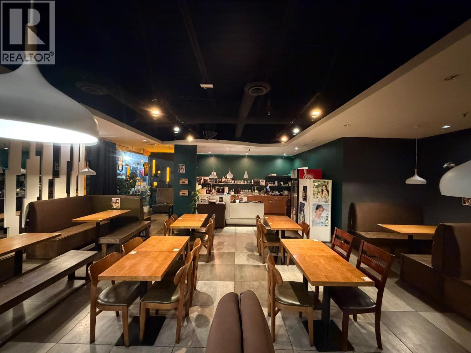 170 4351 No 3 Road Property Photo 2