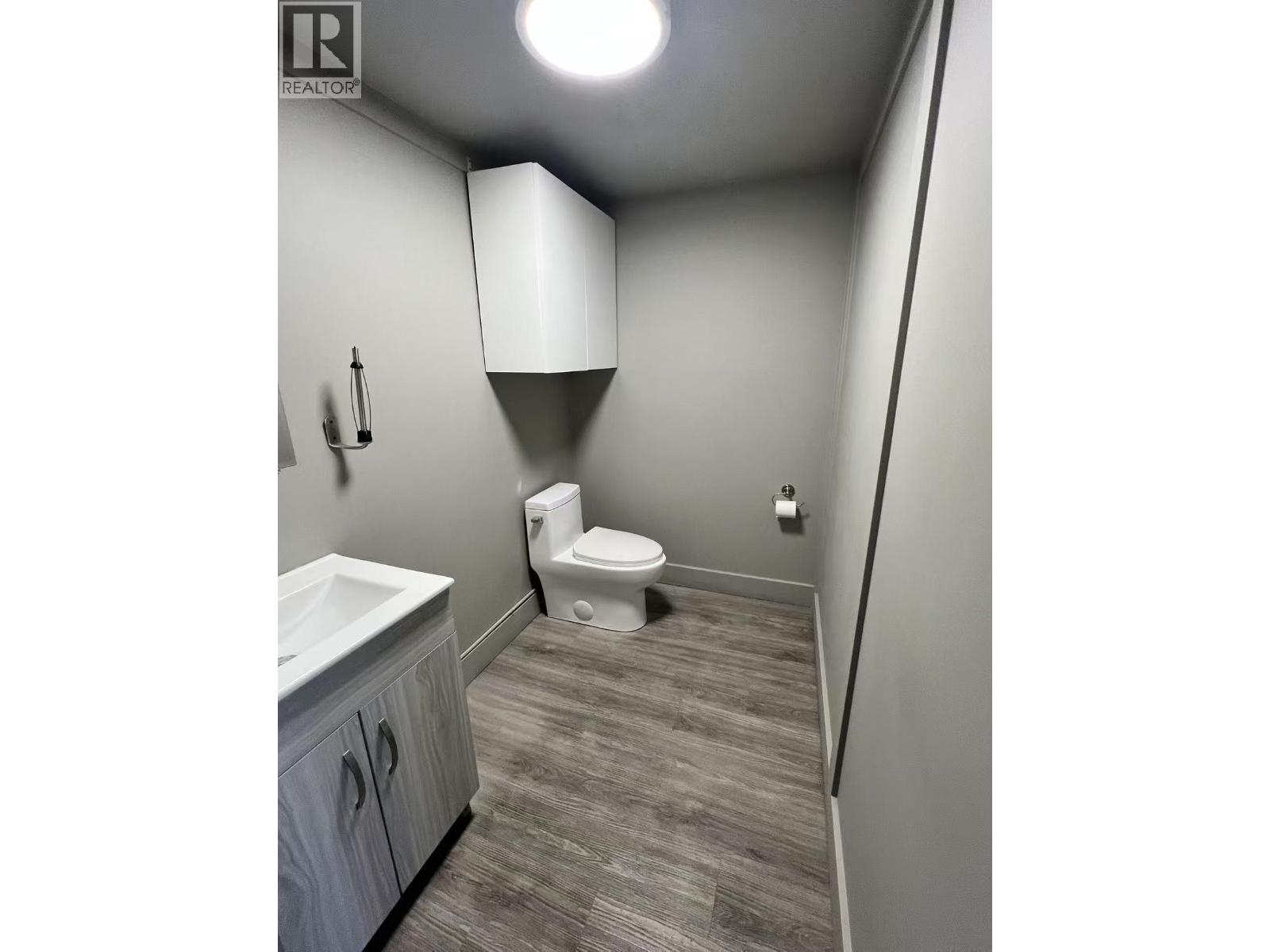 104 8855 Laurel Street Property Photo 3