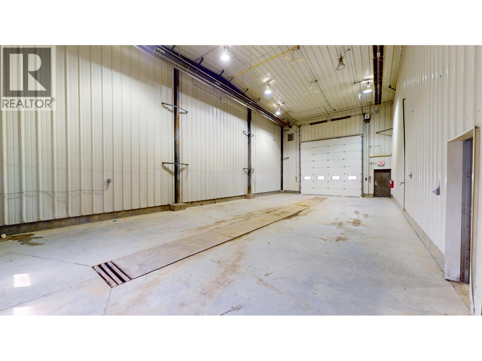 10241 Finning Frontage Road Property Photo 13