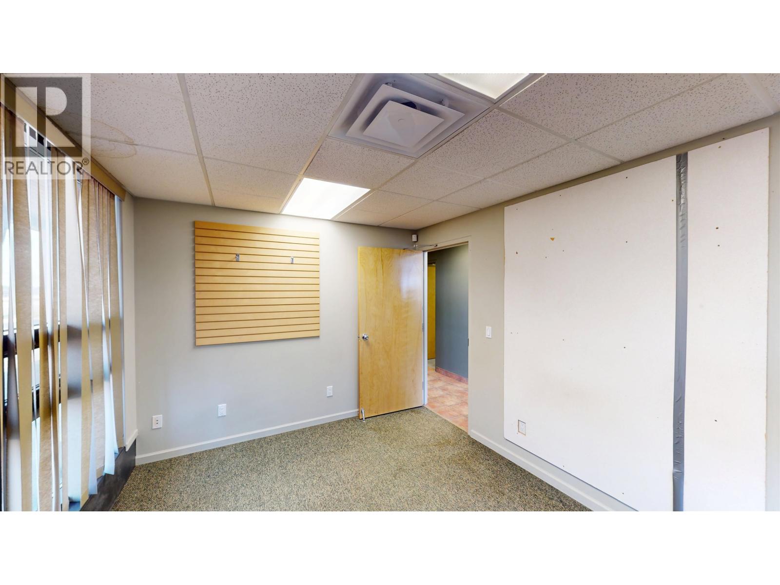 10241 Finning Frontage Road Property Photo 18