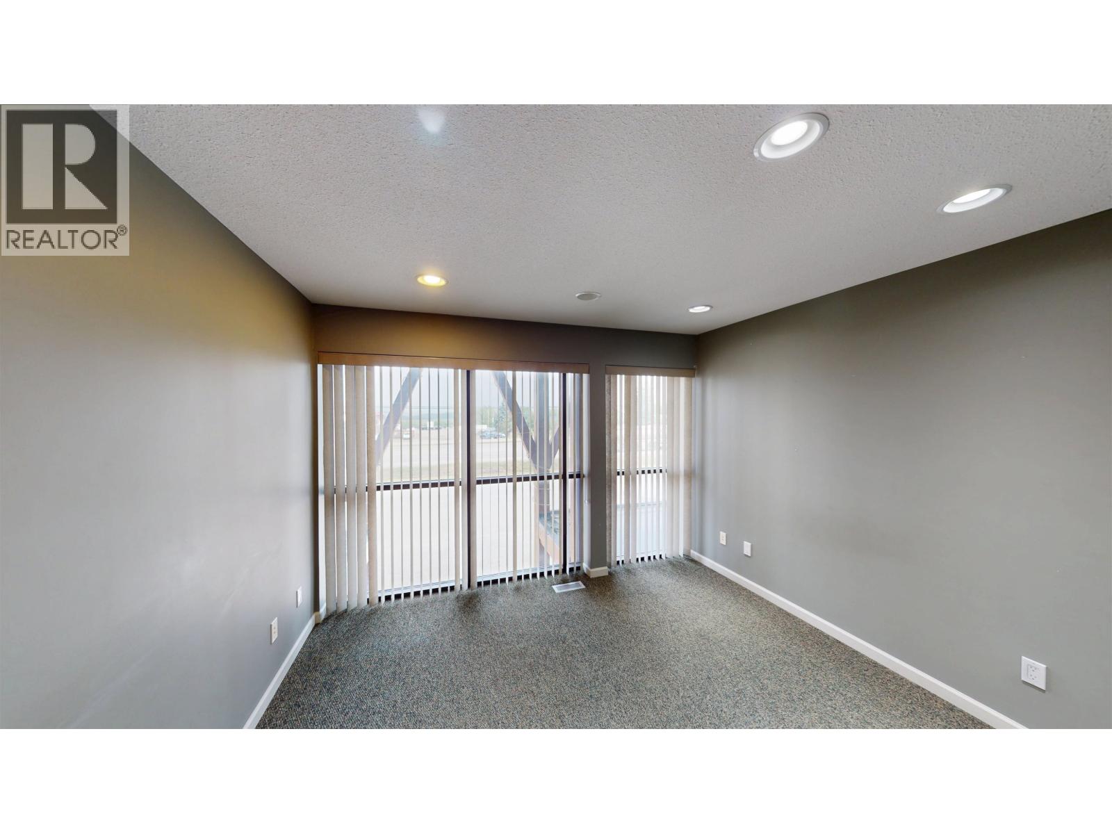 10241 Finning Frontage Road Property Photo 31