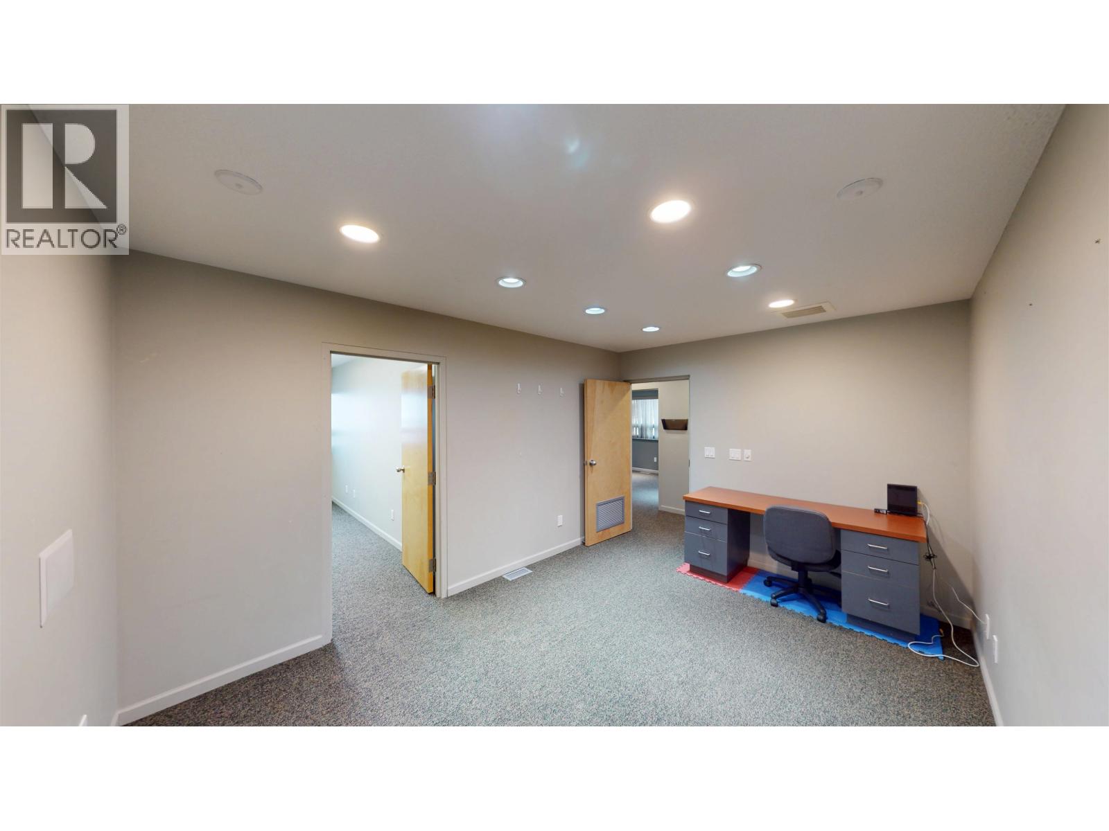 10241 Finning Frontage Road Property Photo 33