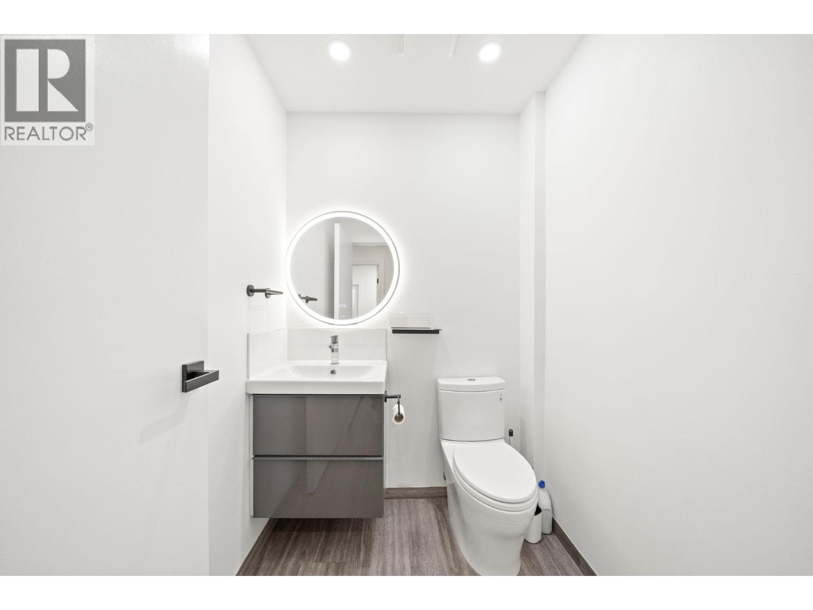 240 8833 Odlin Crescent Property Photo 13
