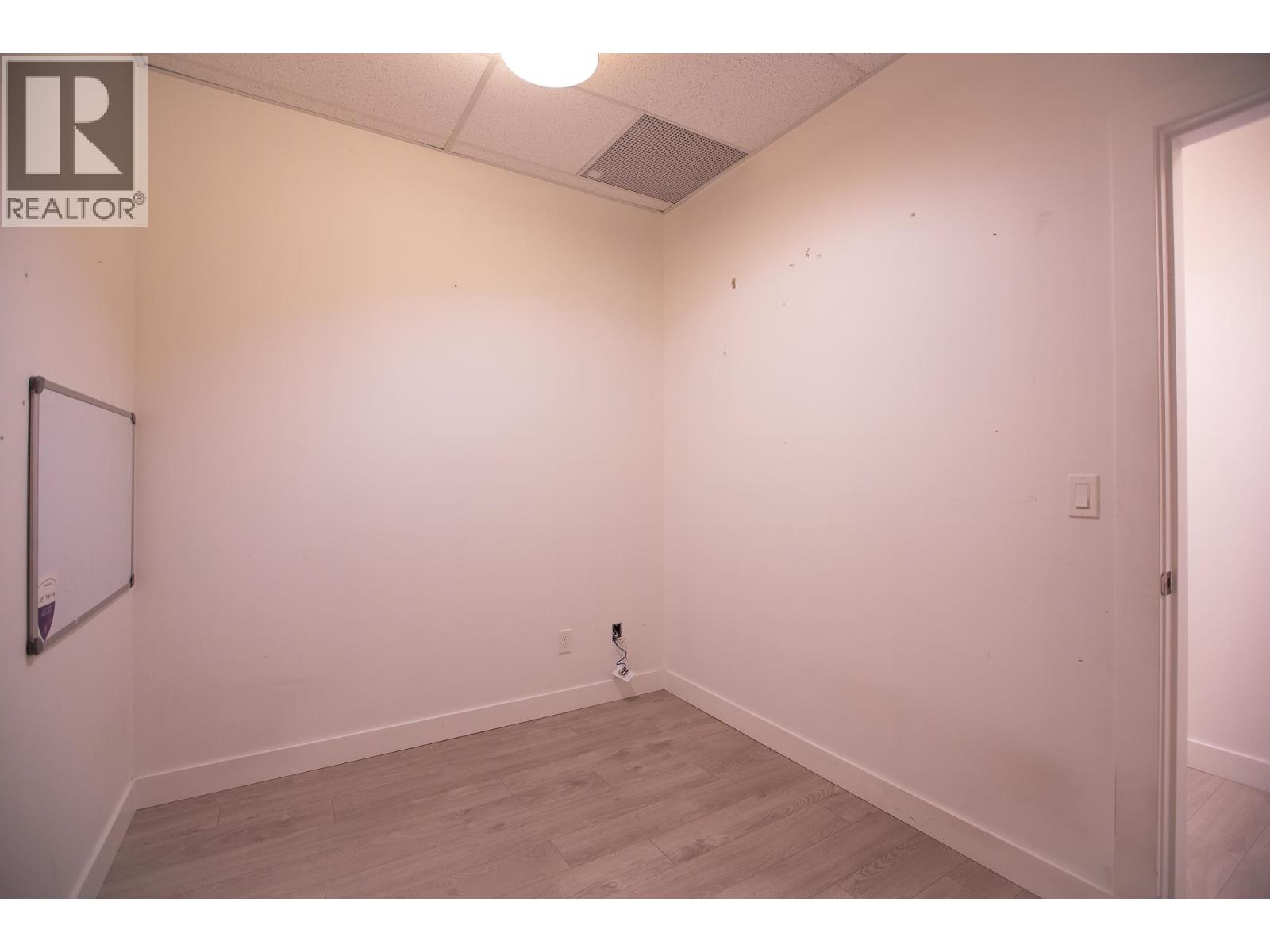 103 875 Gibsons Way Property Photo 13