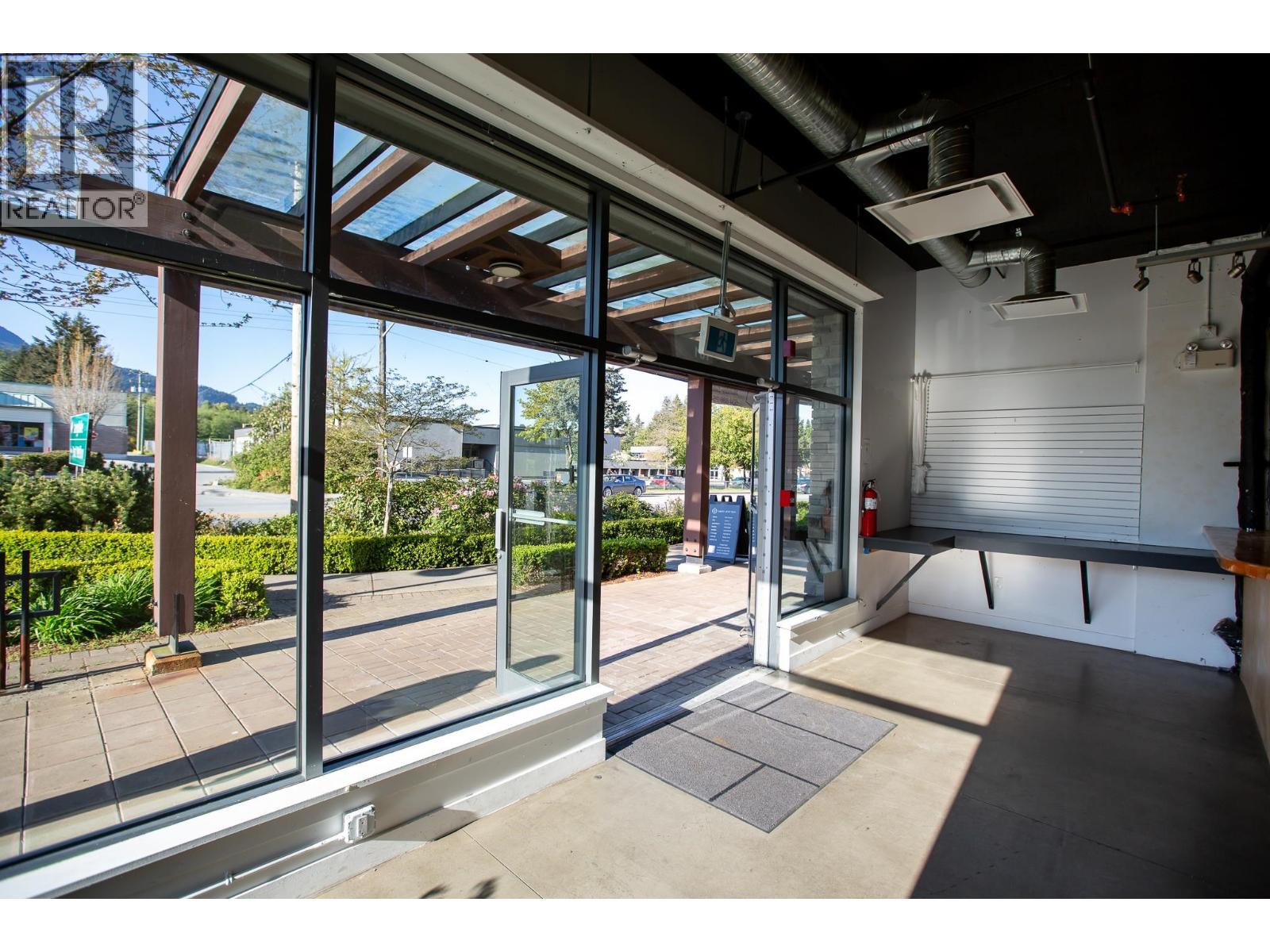 101 875 Gibsons Way Property Photo 2