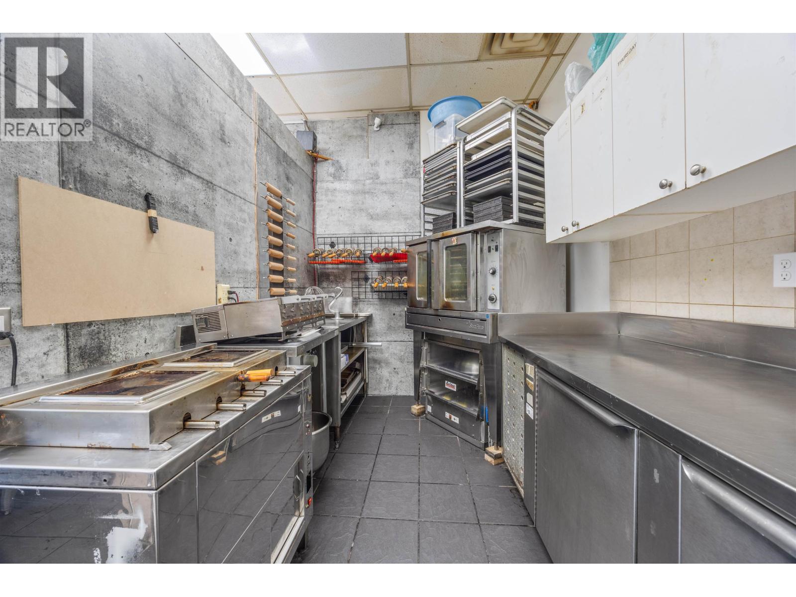 1111 Davie Street Property Photo 15