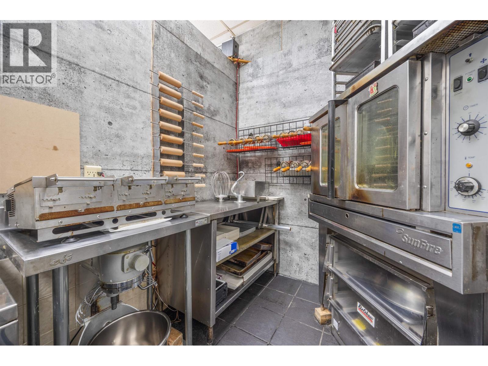 1111 Davie Street Property Photo 17
