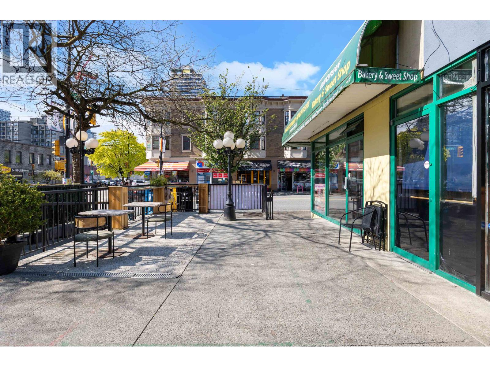 1111 Davie Street Property Photo 18
