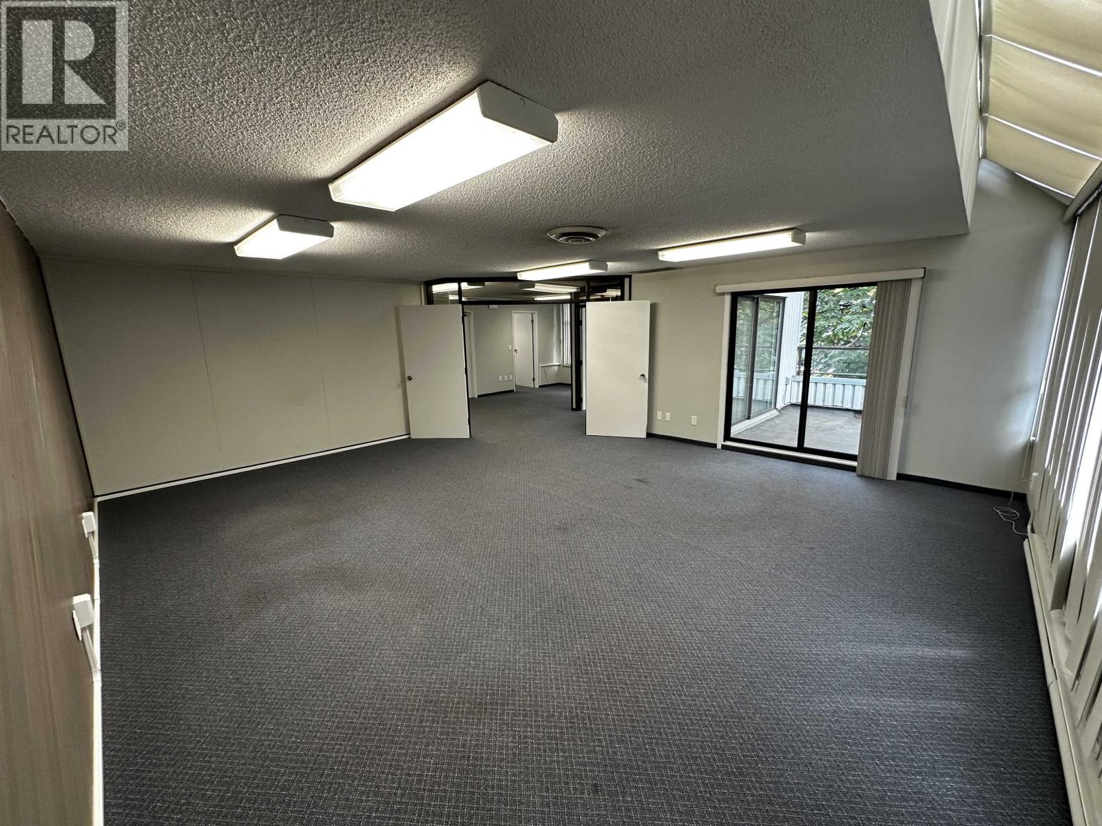 399 Mountain Highway Property Photo 5