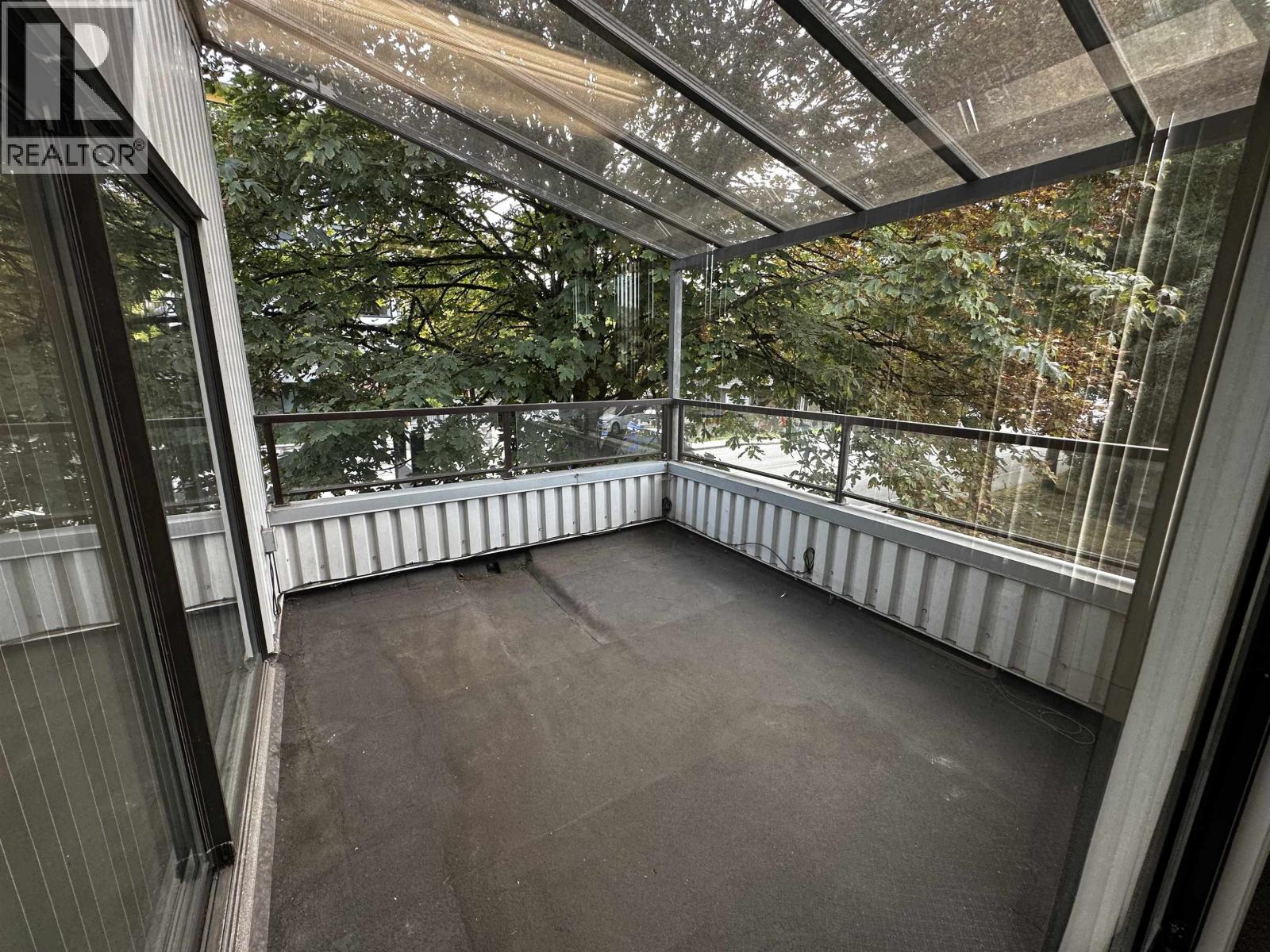 399 Mountain Highway Property Photo 6