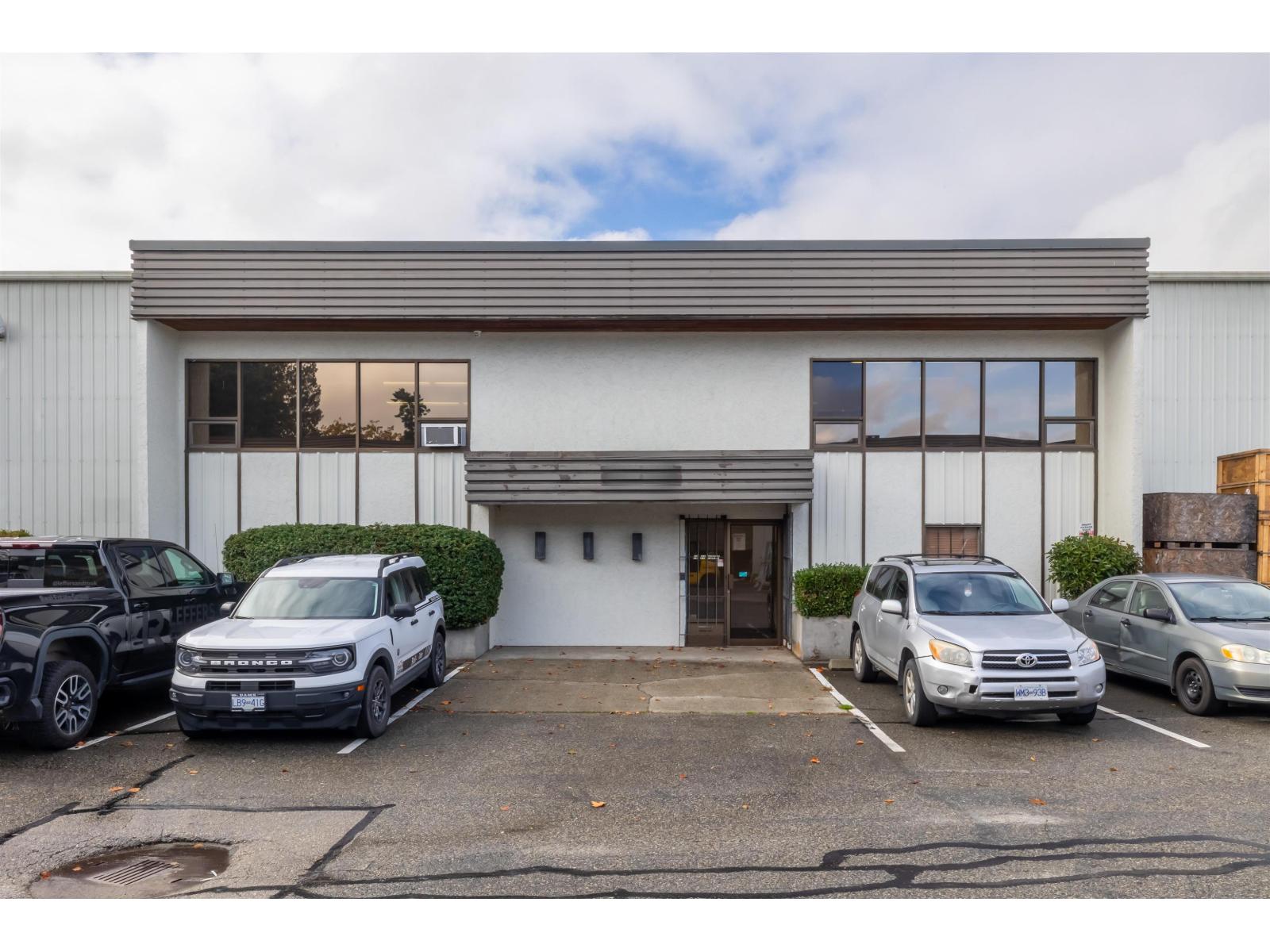 18911 96 Avenue Property Photo 1