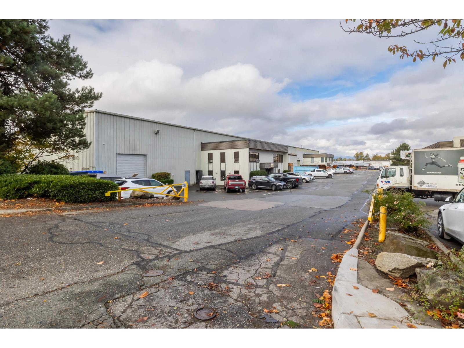 18911 96 Avenue Property Photo 17