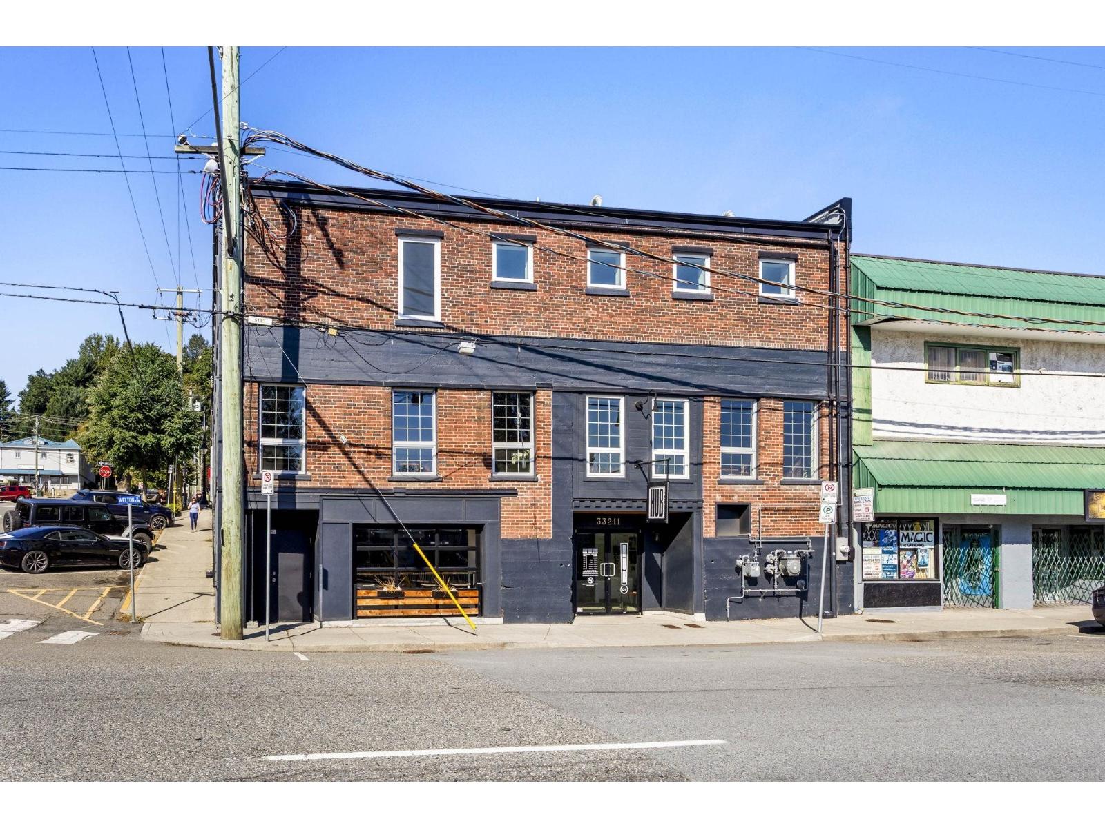 33211 N Railway Avenue Property Photo 2