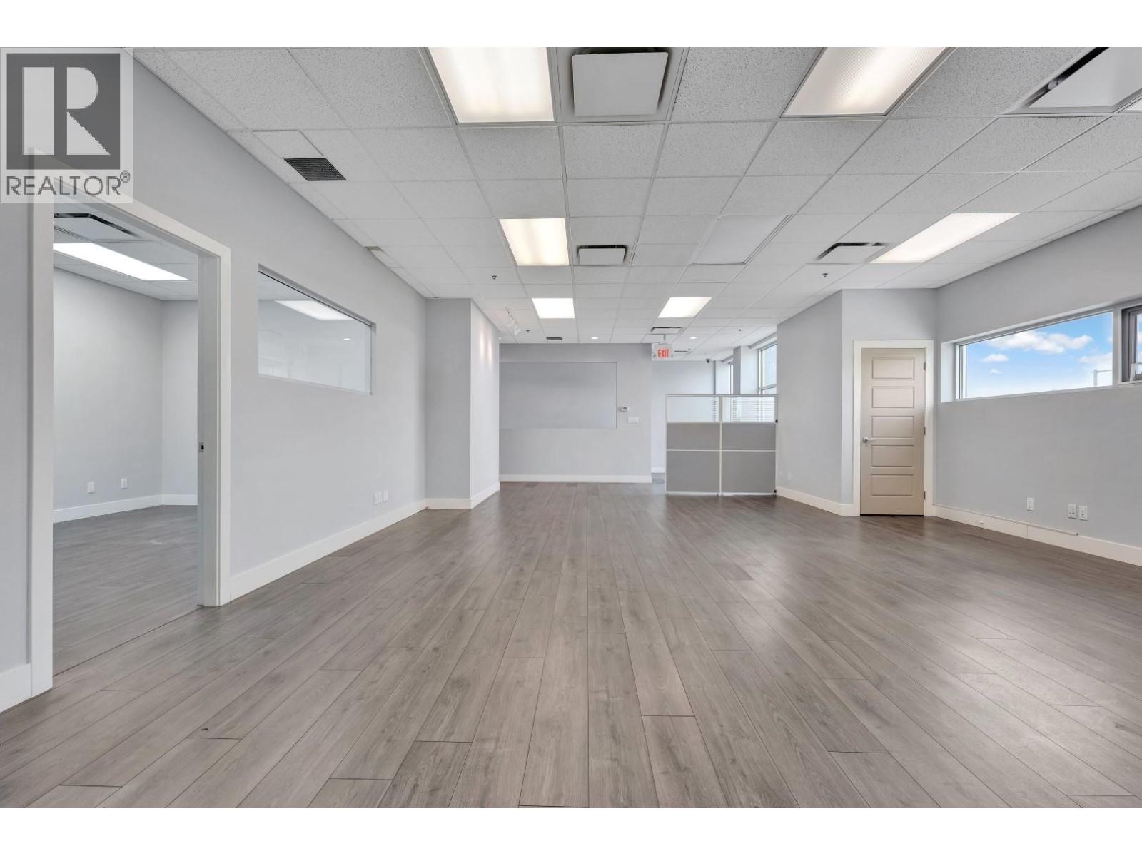 117 6951 72 Street Property Photo 1