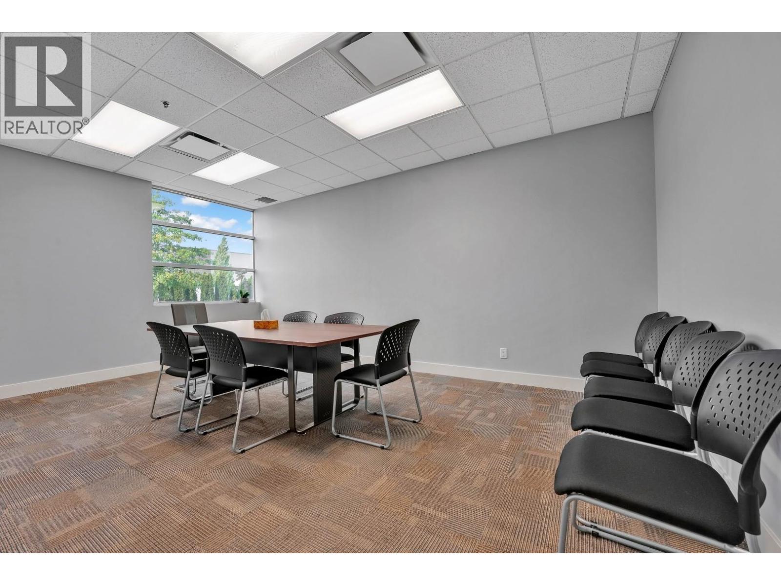 117 6951 72 Street Property Photo 5