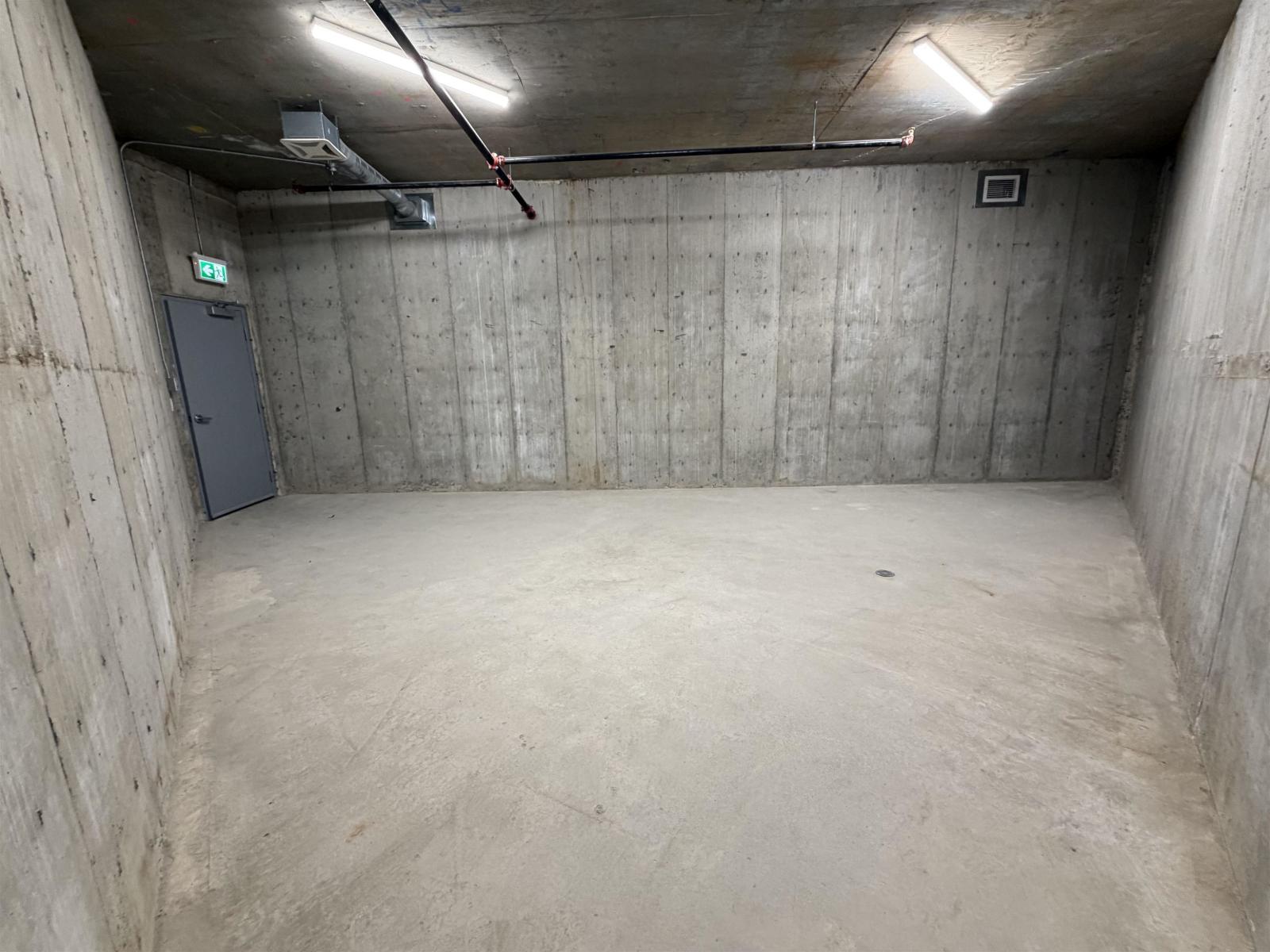 25 33816 South Fraser Way Property Photo 9