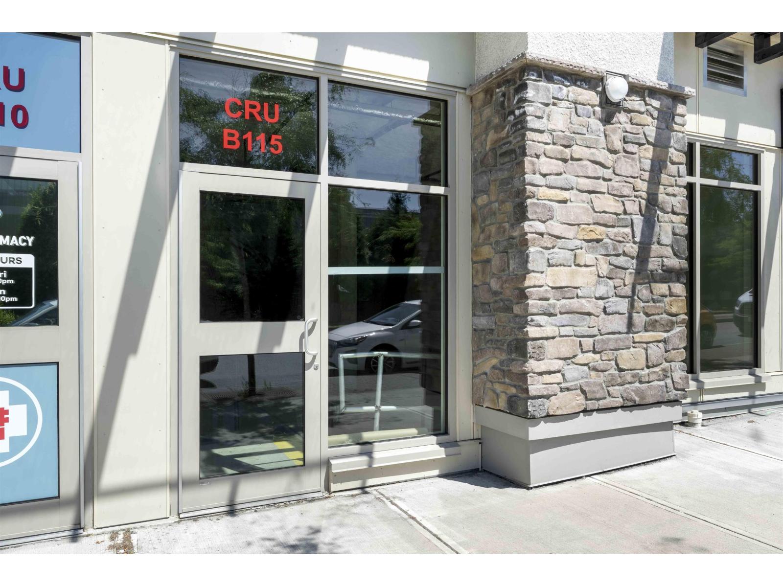 B115 20487 65 Avenue Property Photo 1