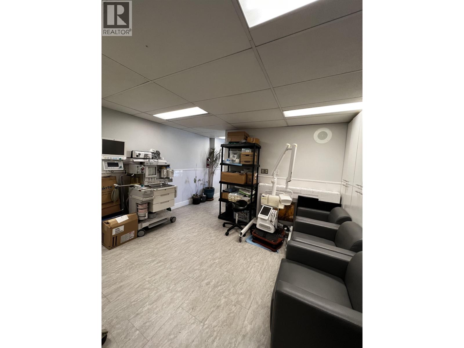 104 250 Keary Street Property Photo 15