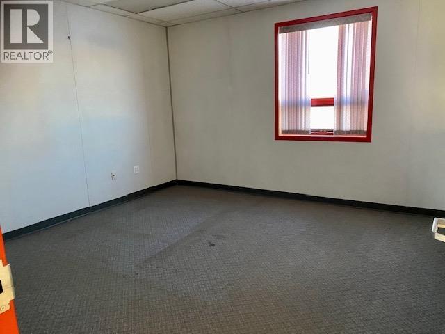 5204 48 Avenue Property Photo 13