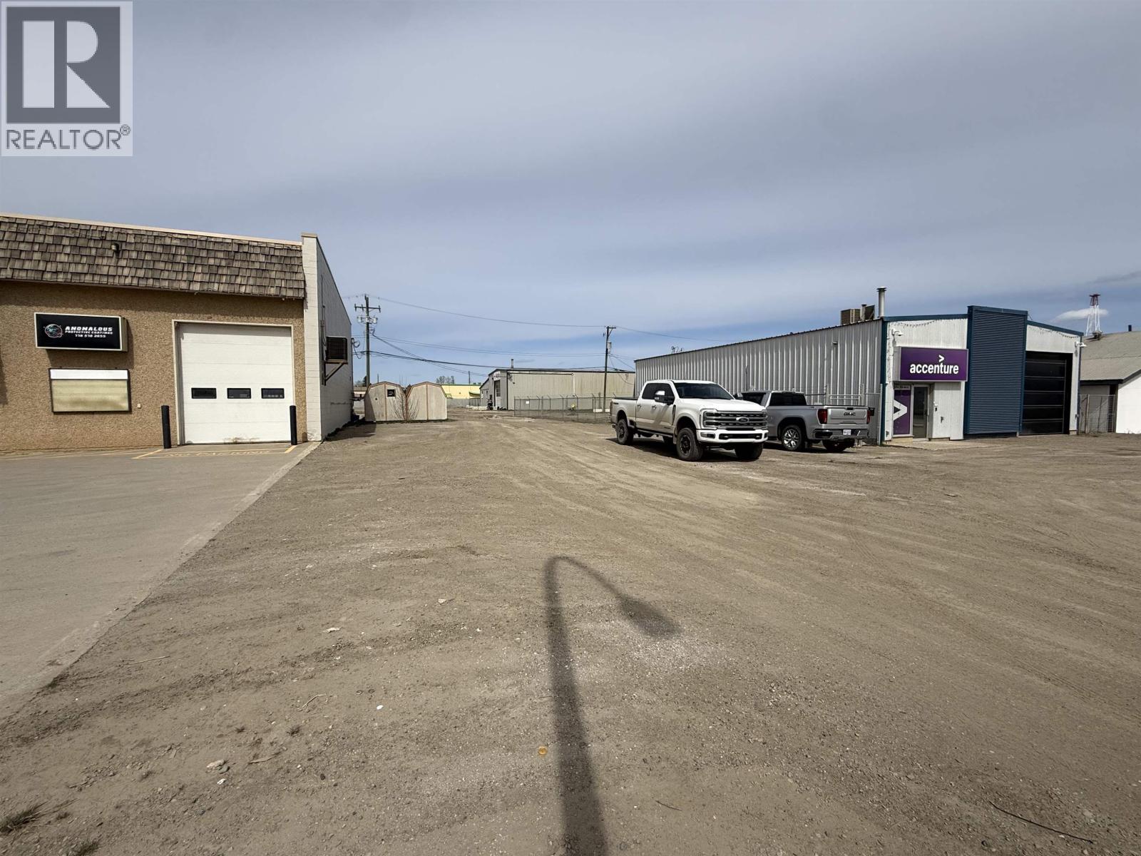10120 93 Avenue Property Photo 1