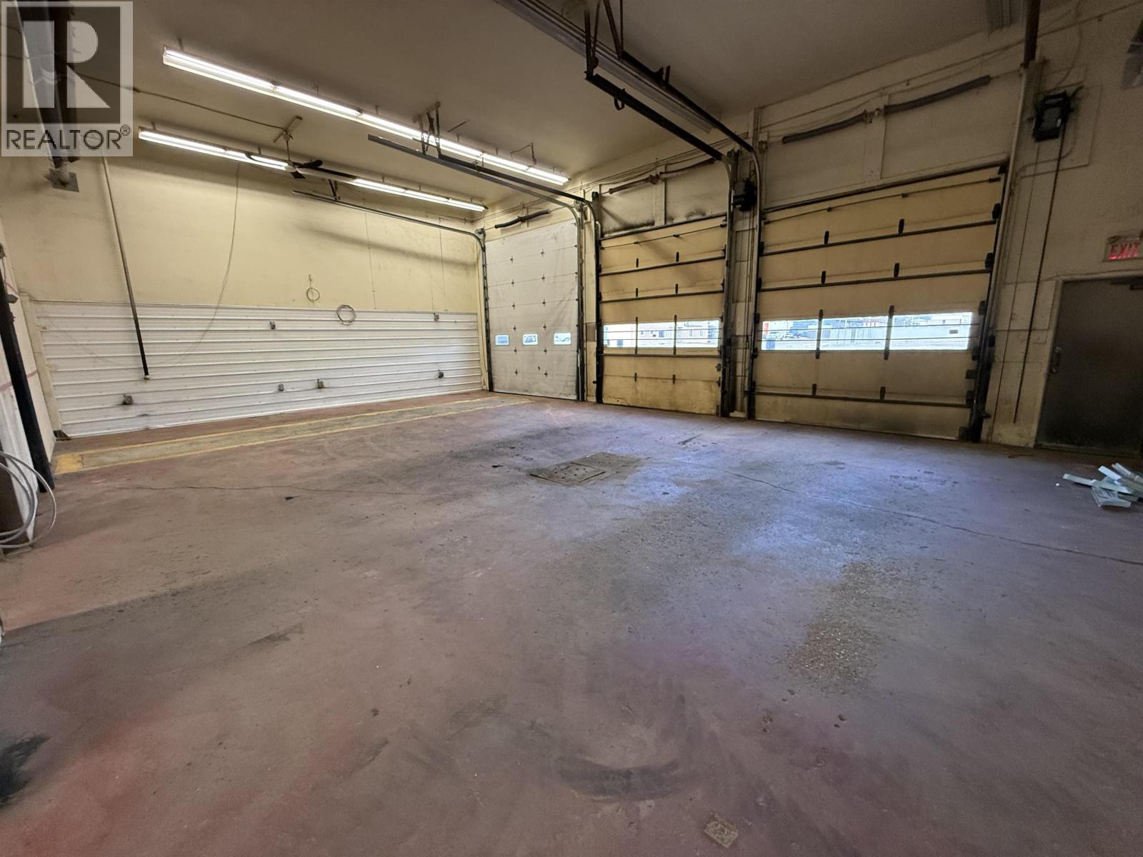 10124 93 Avenue Property Photo 13
