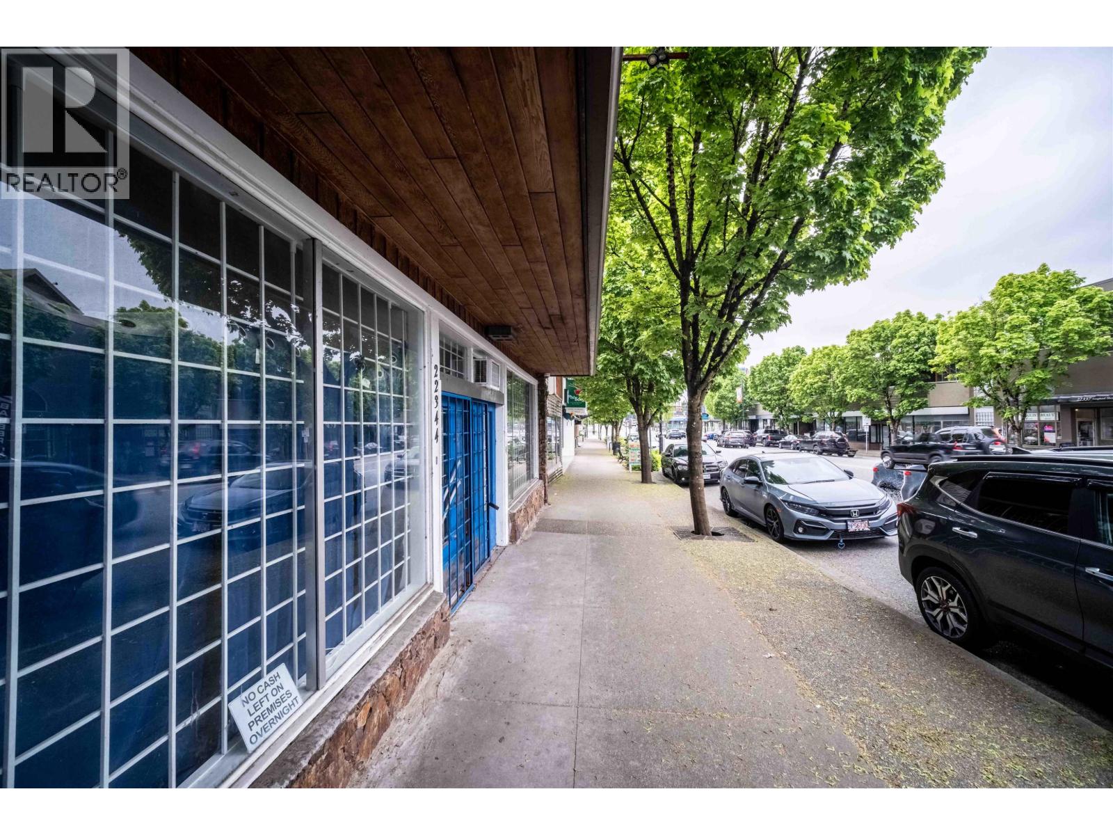 2nd Floor 22344 Lougheed Highway Property Photo 2