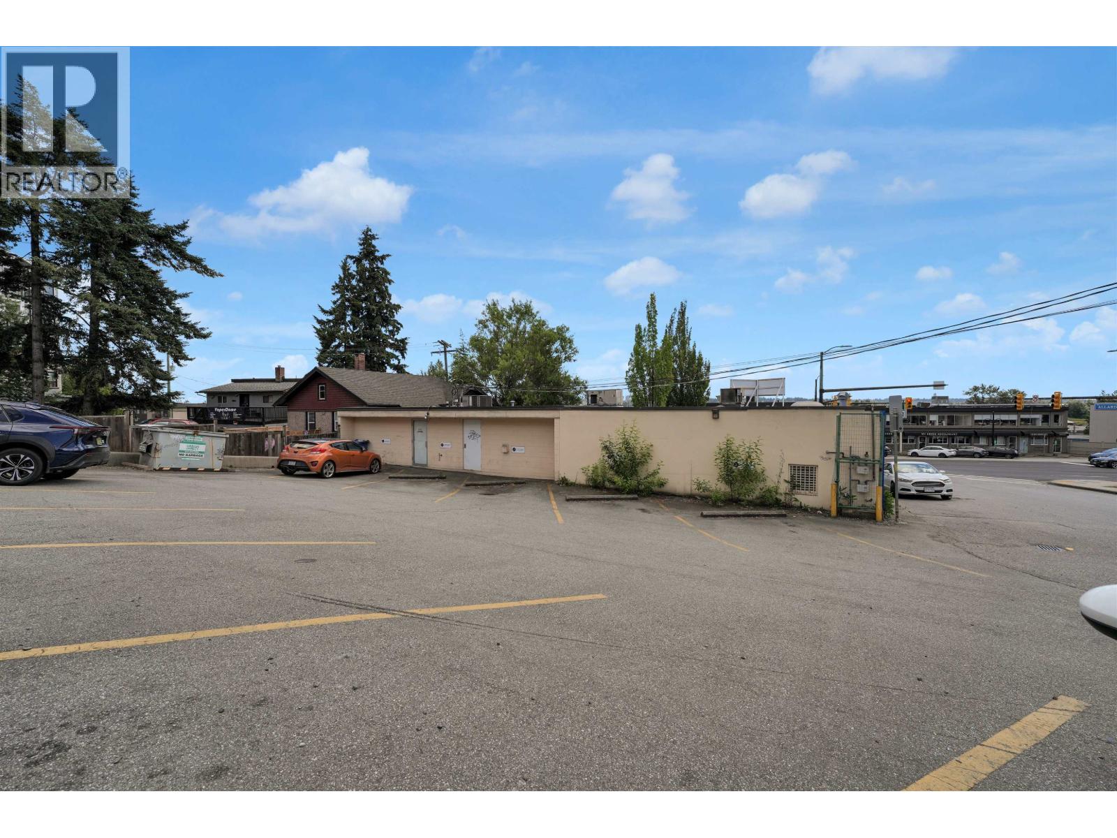 953 Brunette Avenue Property Photo 33