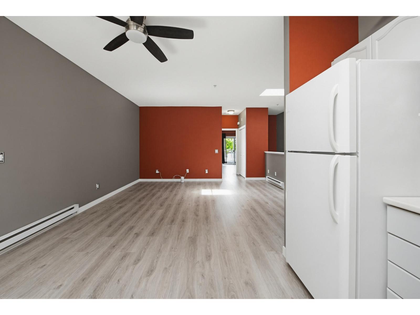 213 5678 199 Street Property Photo 15