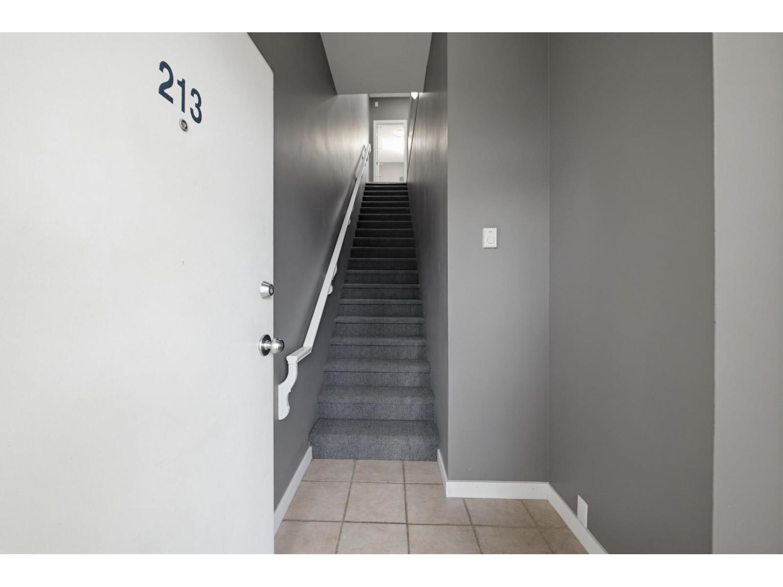 213 5678 199 Street Property Photo 27