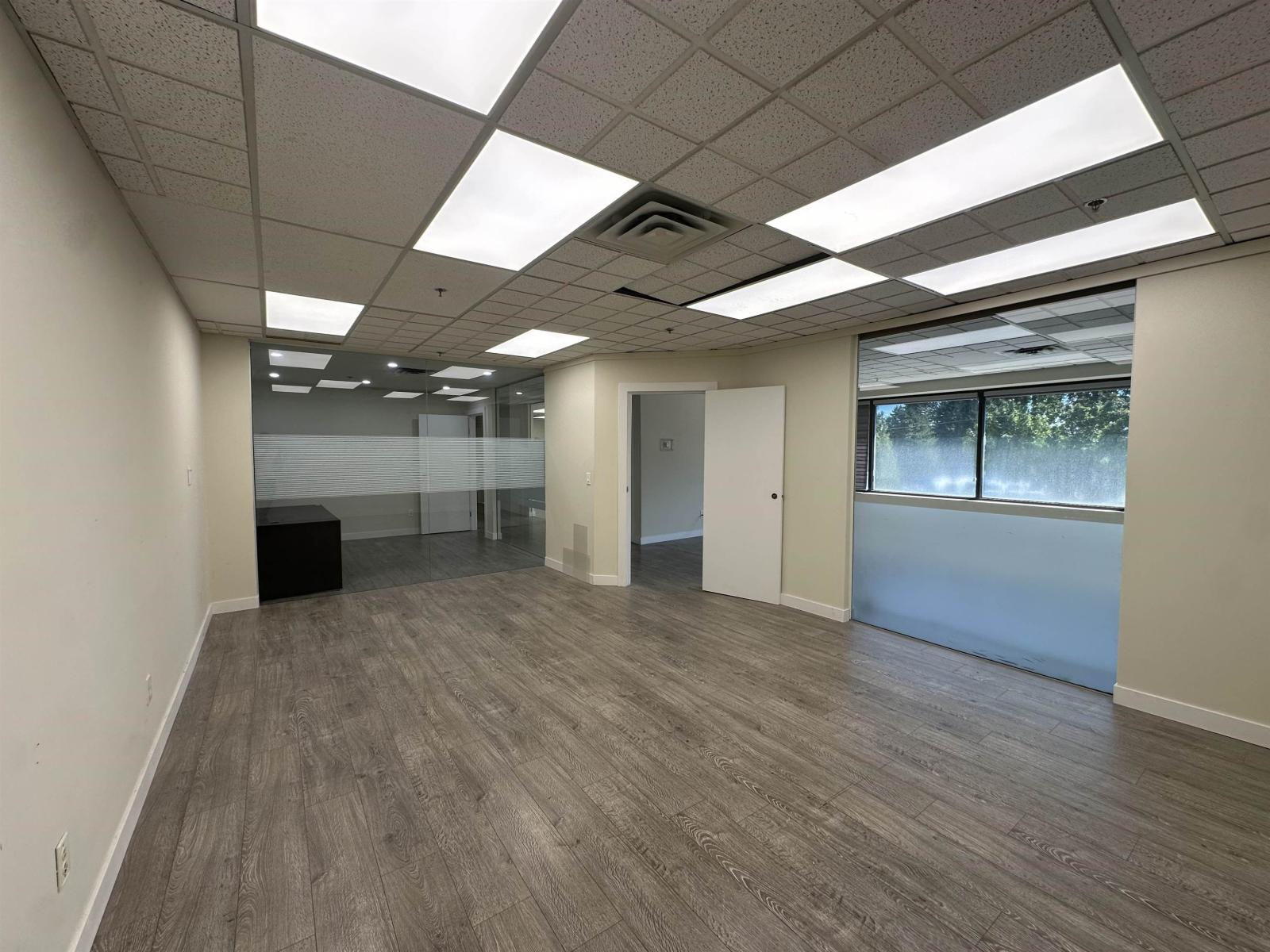 4 15357 104 Avenue Property Photo 10