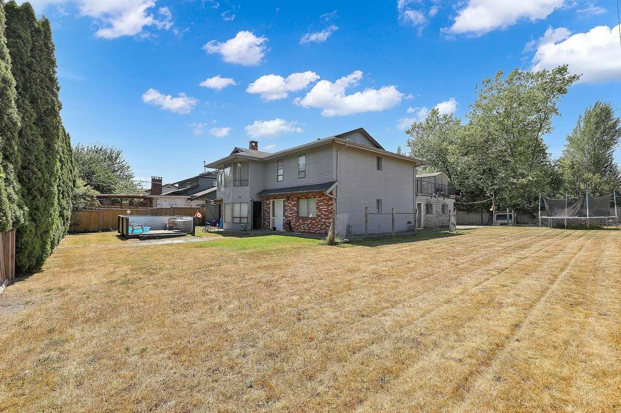 9509 152 Street Property Photo 7