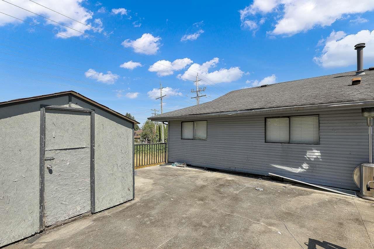 9509 152 Street Property Photo 19
