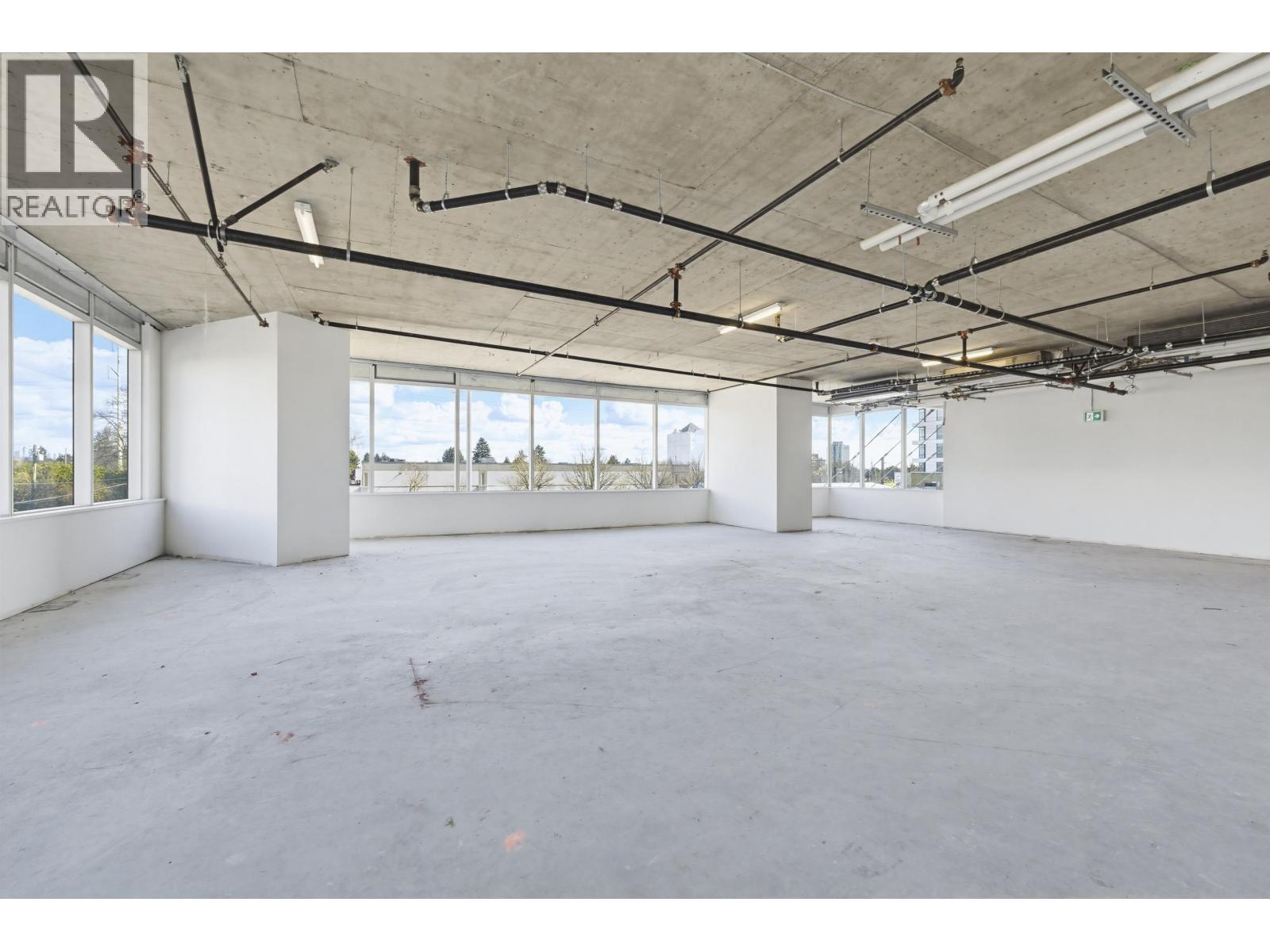 210 2777 Jow Street Property Photo 5