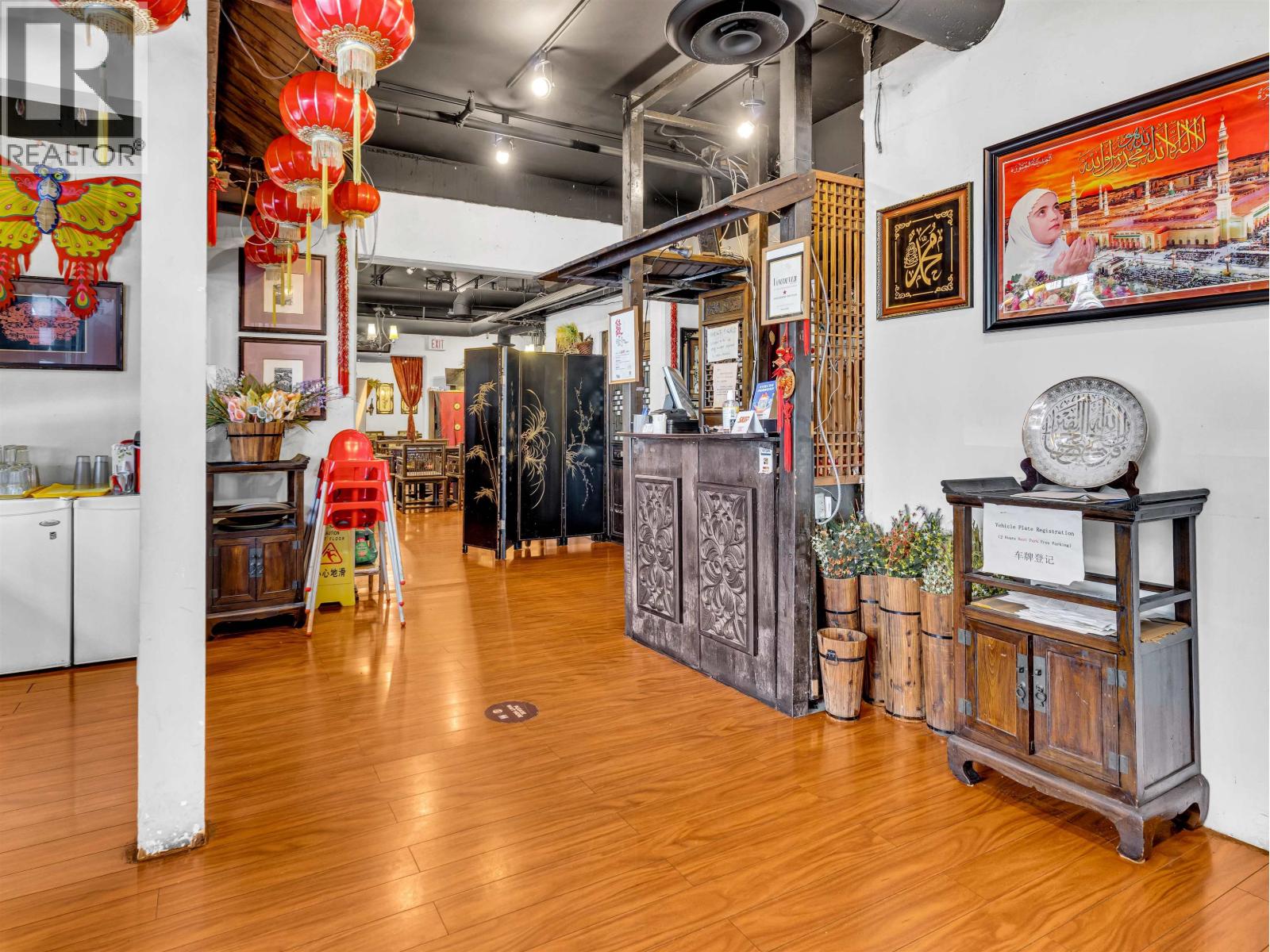 110 8188 Saba Road Property Photo 19
