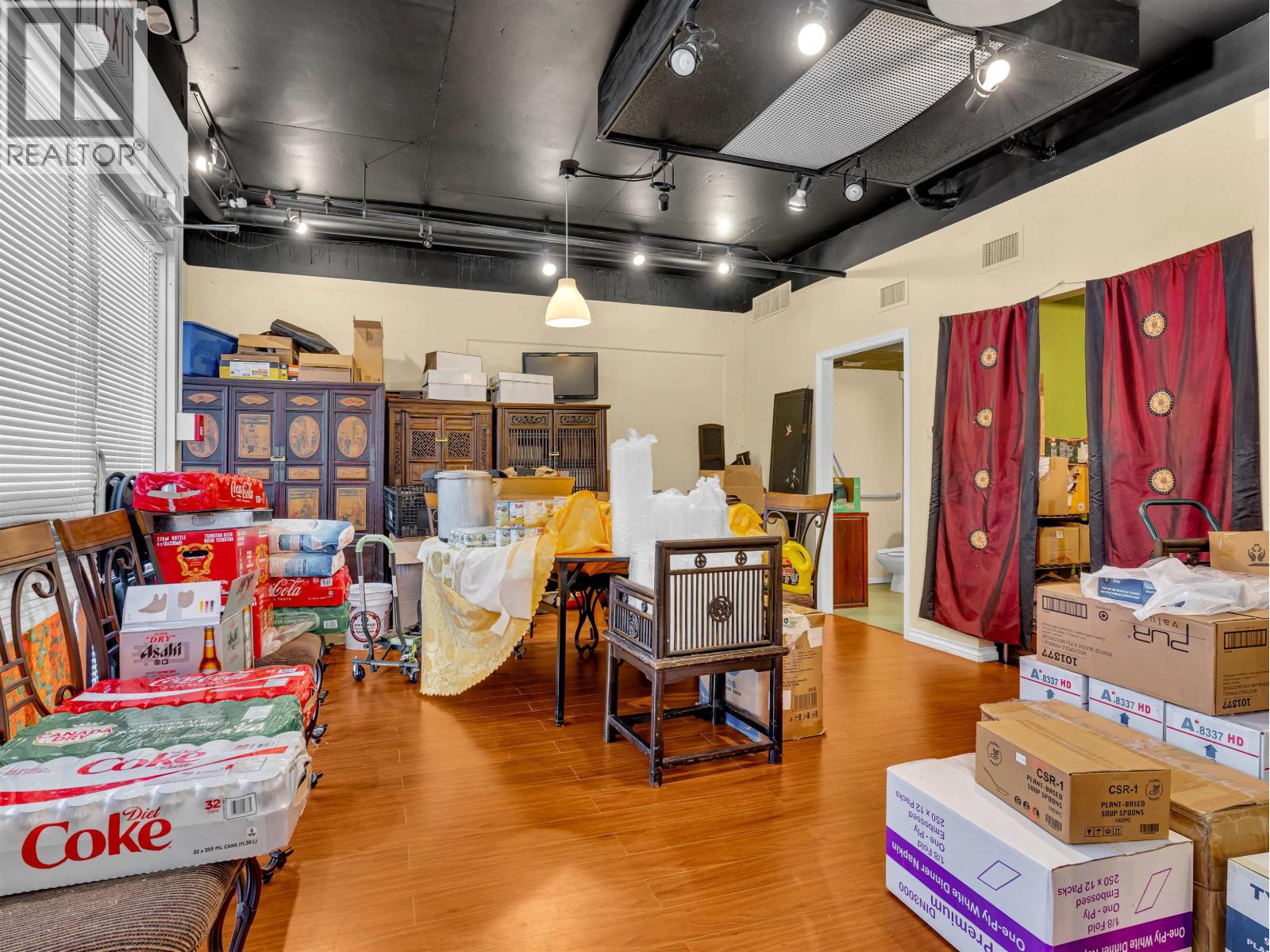 110 8188 Saba Road Property Photo 32