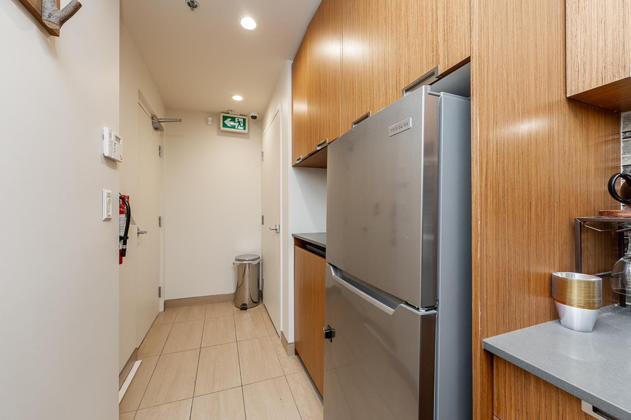 14811 Marine Drive Property Photo 13
