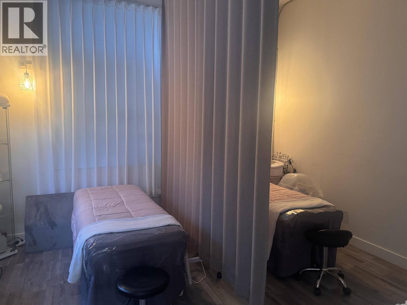 11493 Confidential Property Photo 4